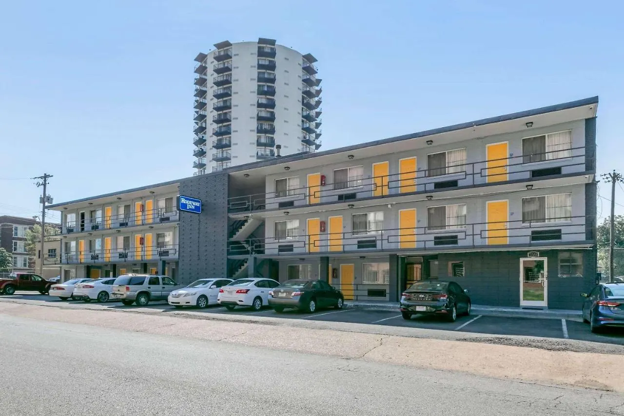 Επικοινωνία με το Rodeway Inn